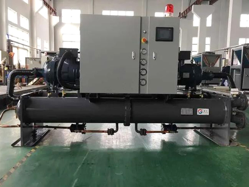 風(fēng)冷螺桿式冷水機(jī) 風(fēng)冷螺桿式冷水機(jī)