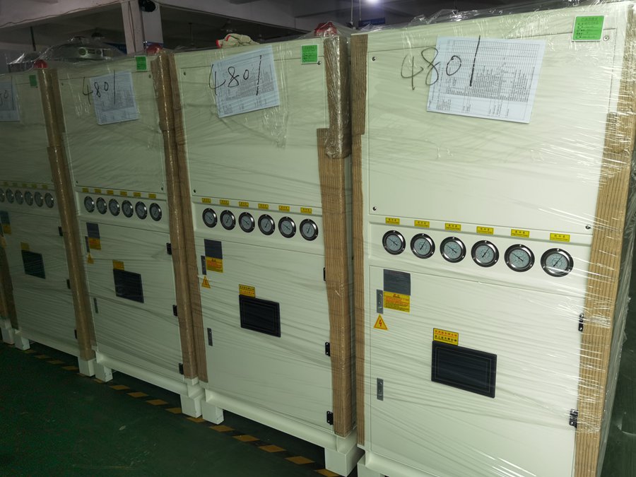 46322678.jpg TF149.jpg