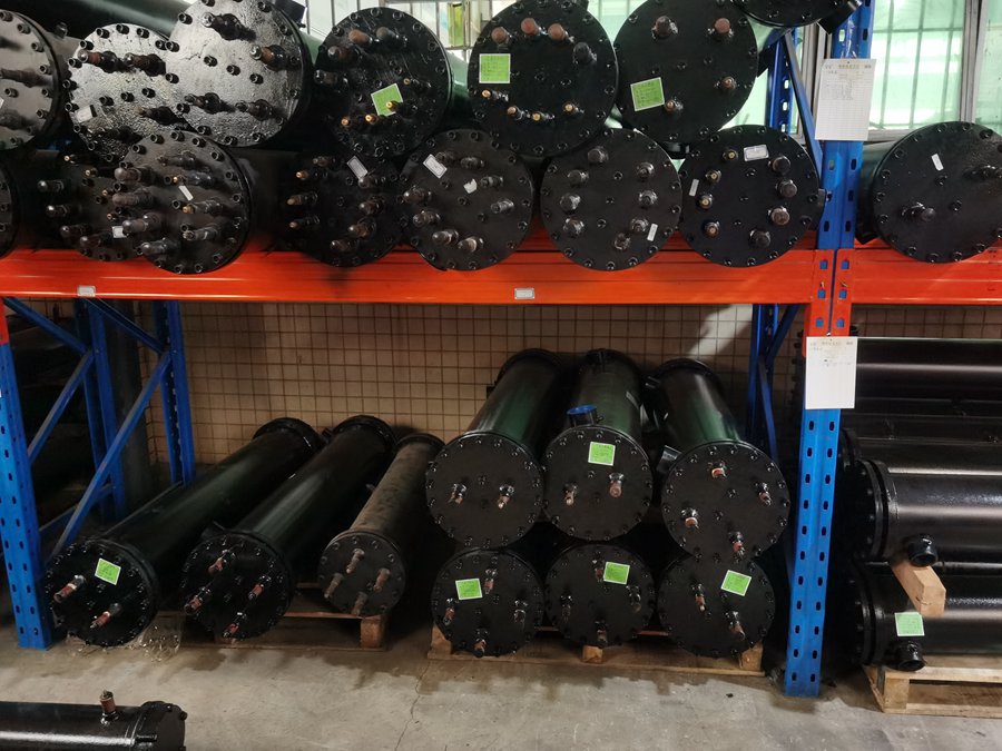 螺桿式冷水機 螺桿式冷水機