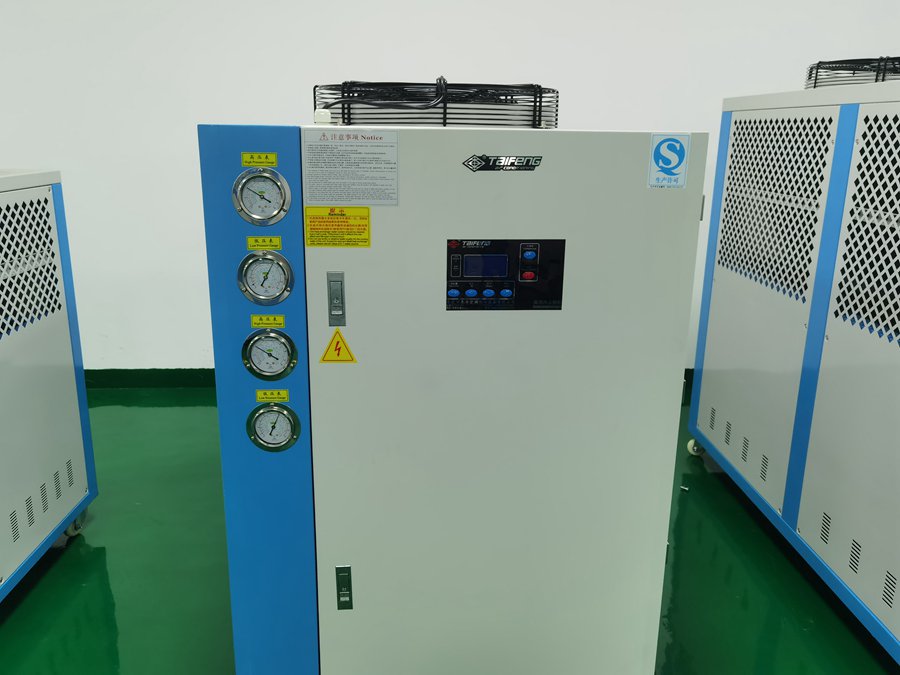 53669892.jpg TF112.jpg