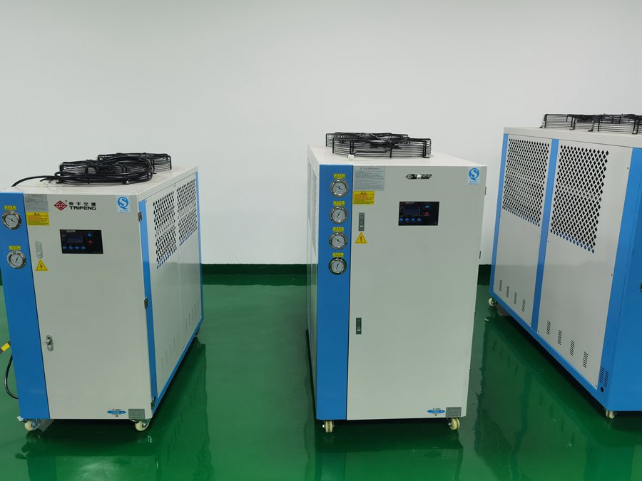 29269323.jpg TF120.jpg